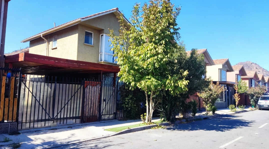 ¡VENDE Casa en Villa Santa Barbara en San Bernardo, Región Metropolitana!