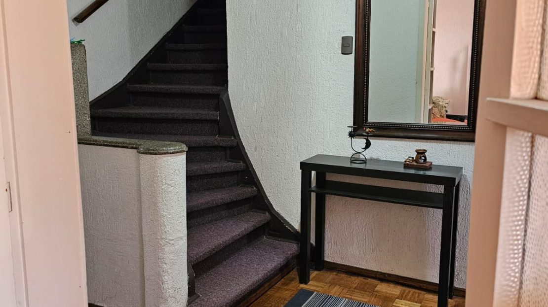 SE VENDE CASA CON 10D 4B EN EL CENTRO DE CONCEPCIÓN